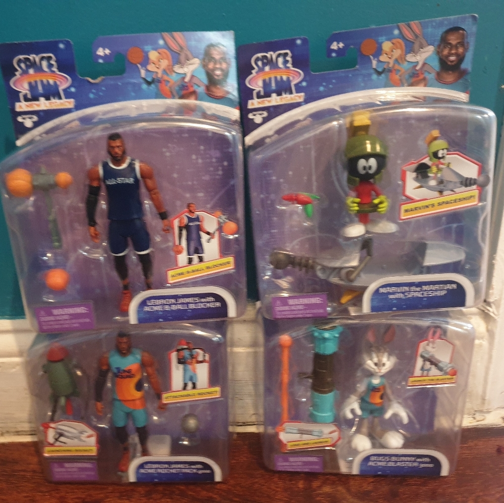 Space jam collection 4 different characters